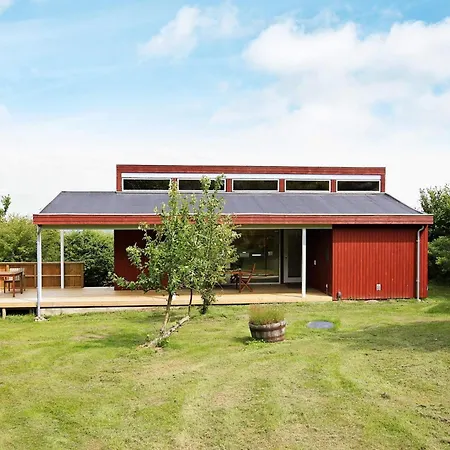 8 Person In Asnaes-by Traum Asnæs